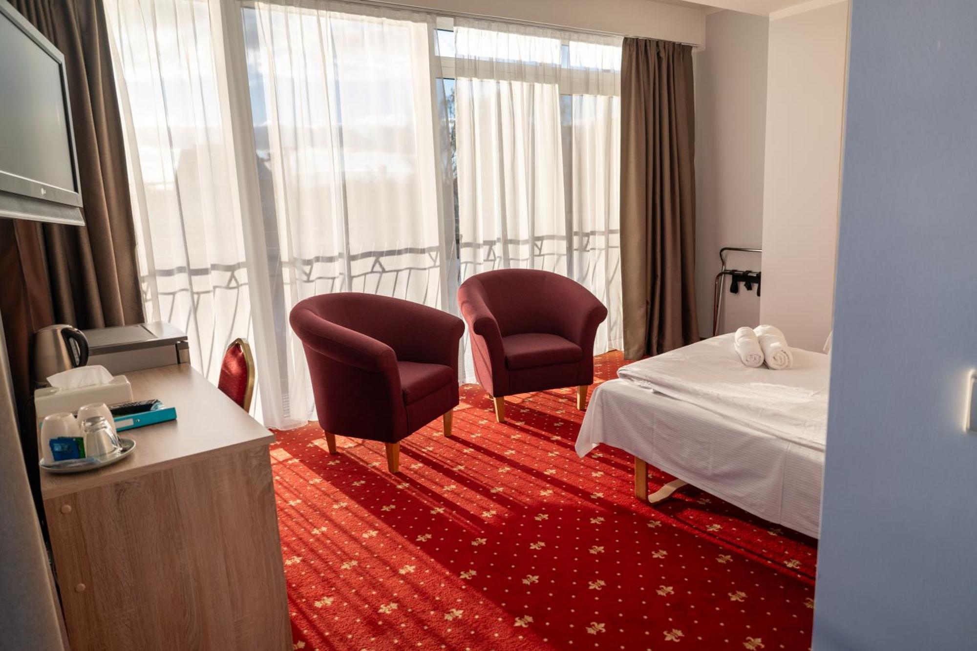 Viesbutis Banga Hotel Tauragė Kültér fotó