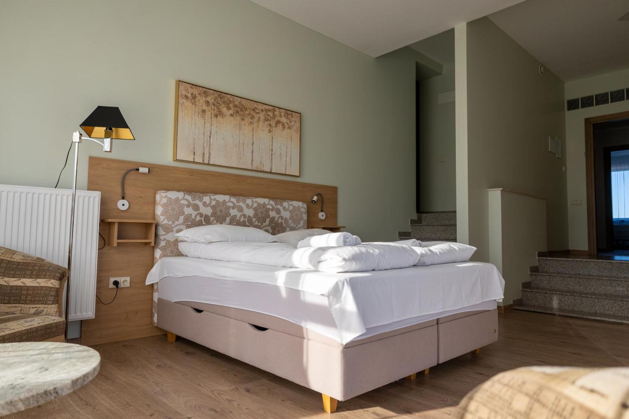 Viesbutis Banga Hotel Tauragė Kültér fotó